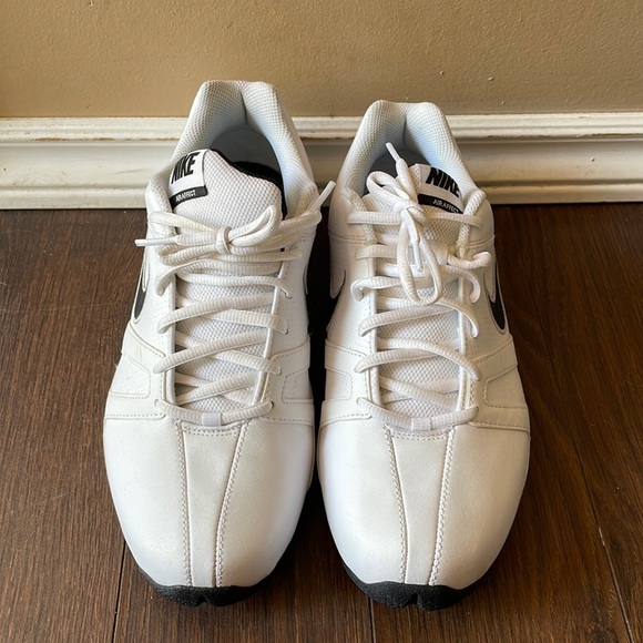 Nike size 9 - Picture 1 of 3